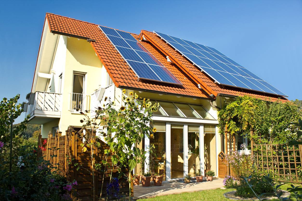 maison panneaux solaires autoconsommation
