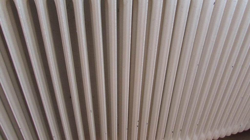 Énergie : pourquoi privilégier le radiateur à inertie sèche aujourd'hui ?