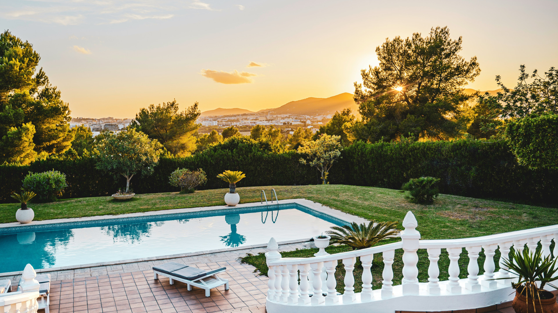 Comment choisir une piscine coque